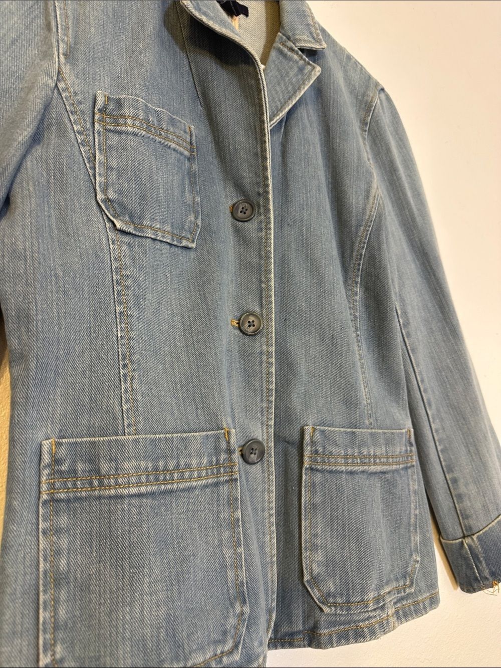 Gap Light Blue Denim Blazer Jacket Size Medium Y2k Three Button Cotton Casual - Picture 2 of 7